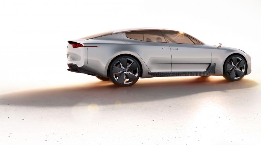  Kia GT Concept 2011 года  (фото 33 из 34)